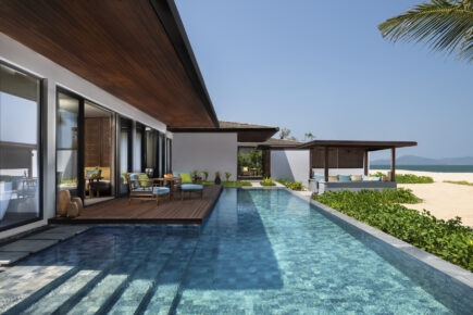 Anantara Beachfront Pool Villa