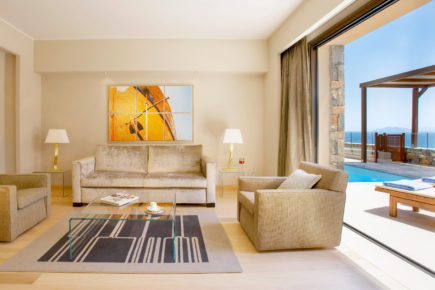 One Bedroom Suite Sea View with Private Pool