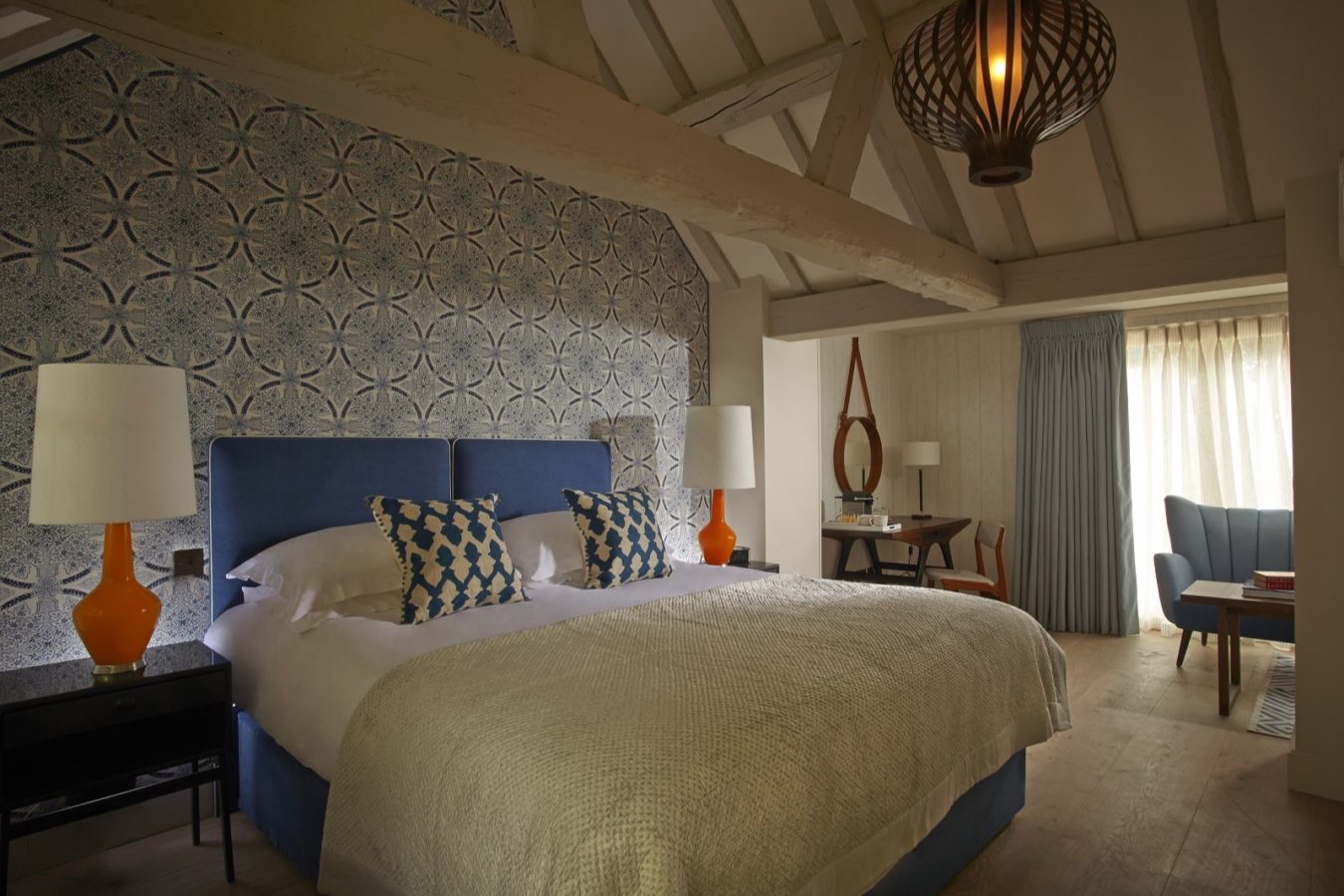 Splendid Room