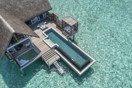 Sunrise Family Water Villa with Pool