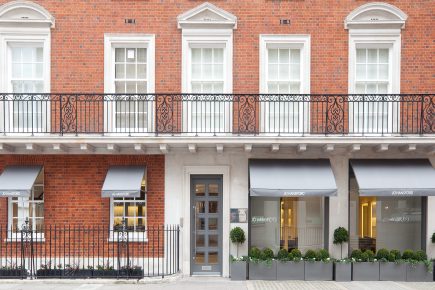 Combat Frizz This Summer with a Keratin Blow Dry Treatment at Jo Hansford Mayfair, London