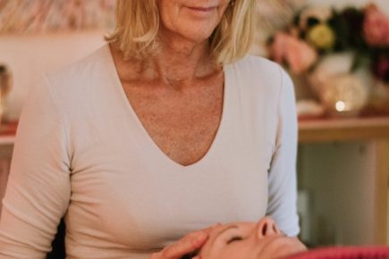 The YUVA Facial Massage - An Uplifting Experience for the Face & Mind