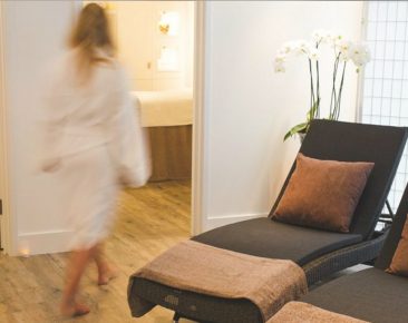 Review - Juliet Kinsman Tests the Skin Specific Facial by Elemis at the Waterbeach Spa, Goodwood Hotel