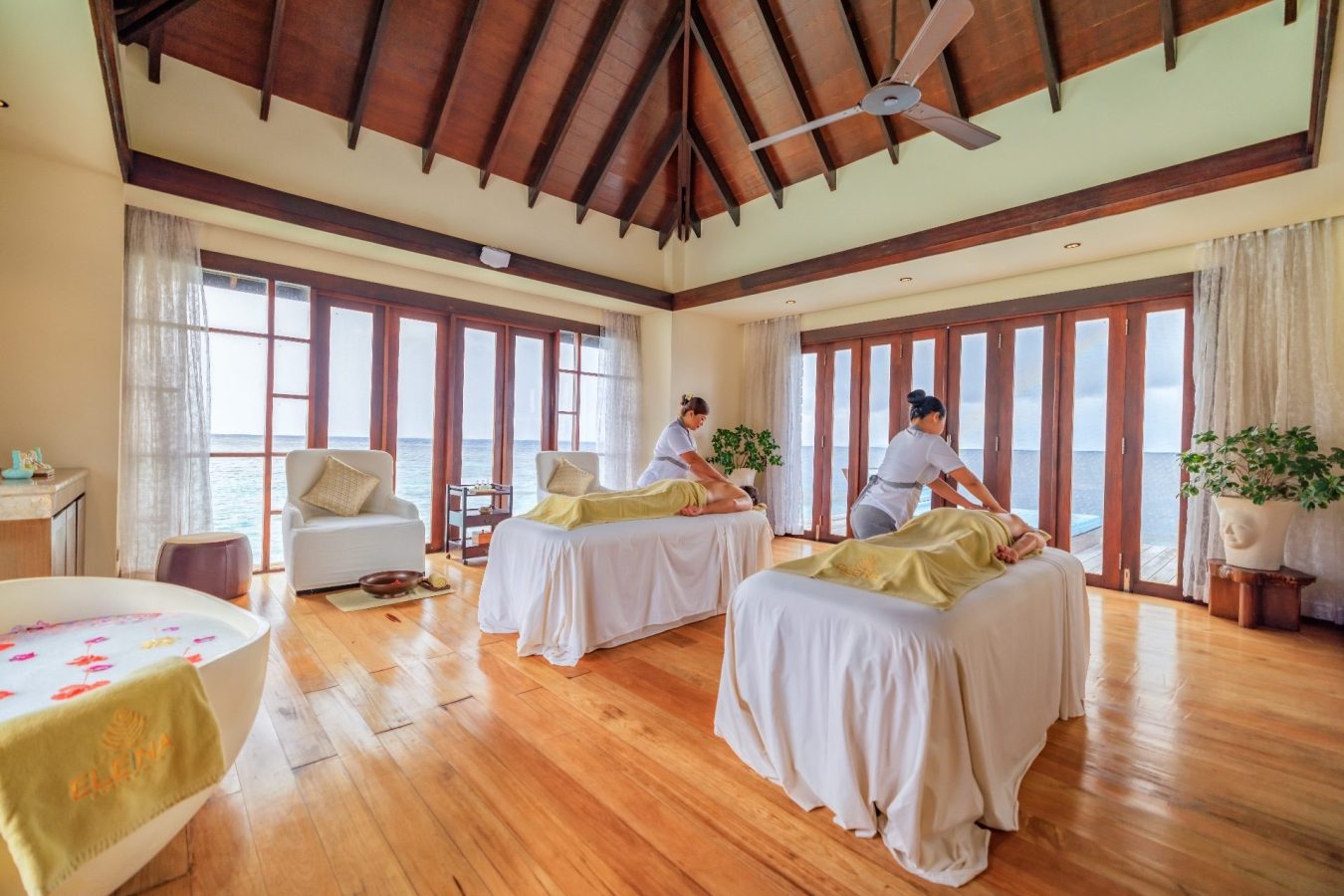 Review - We Check in to ELE|NA Elements of Nature at OZEN RESERVE BOLIFUSHI, Maldives