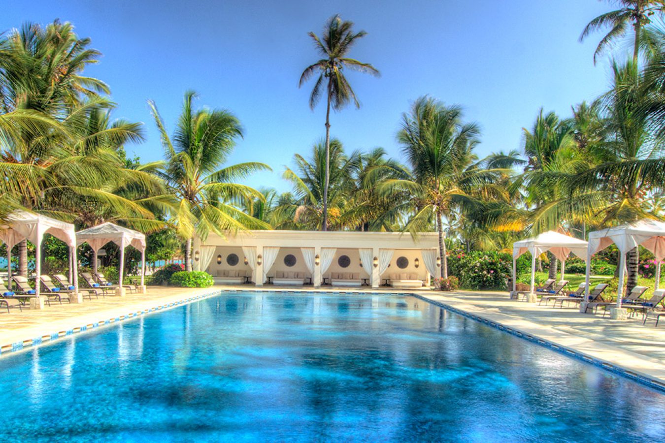 Spice Island Sensations - Jo Foley Checks In to Baraza Resort & Spa, Zanzibar