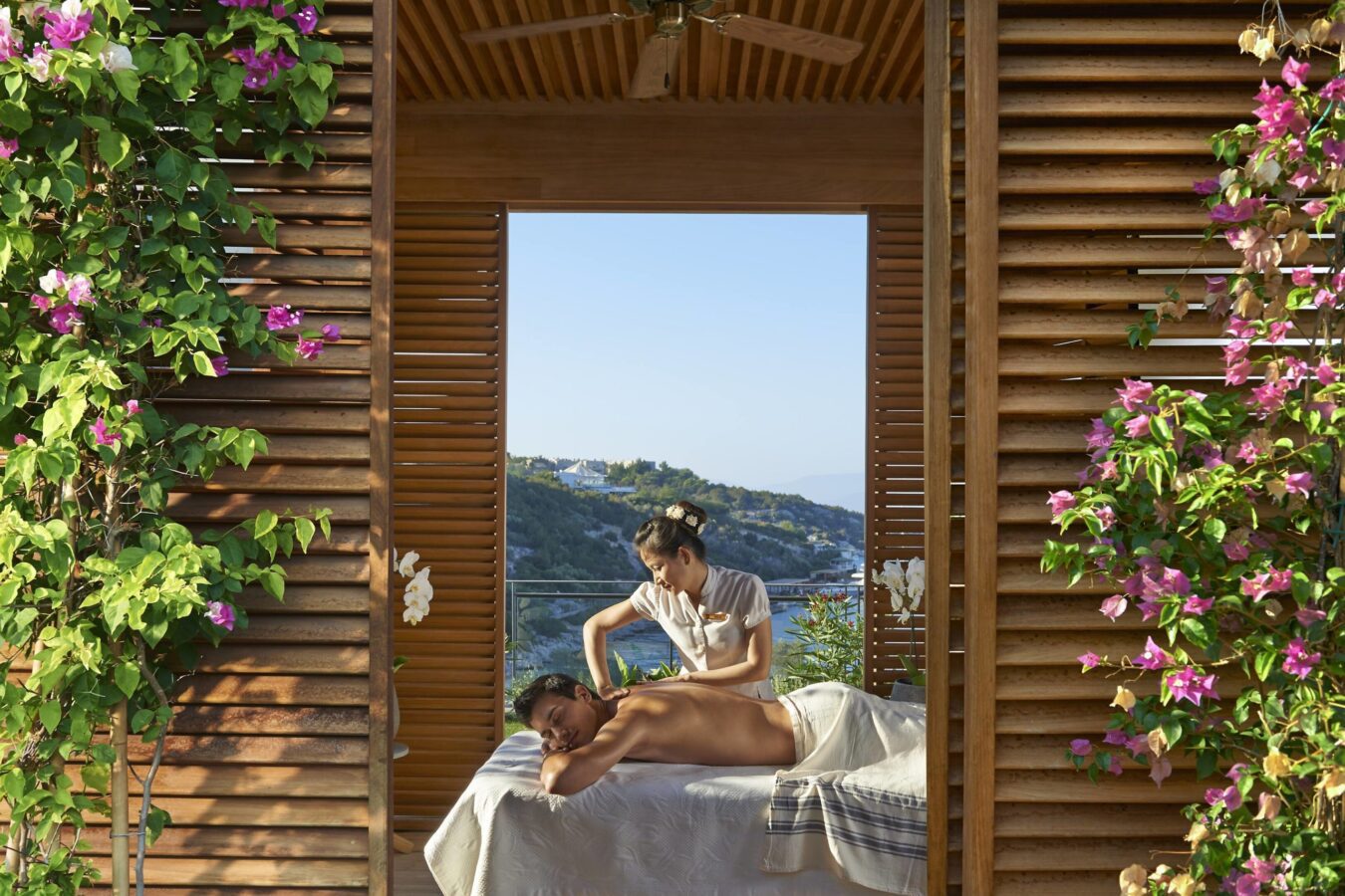 20 of the World's Best Spa & Wellness Retreats for a New Year Reset