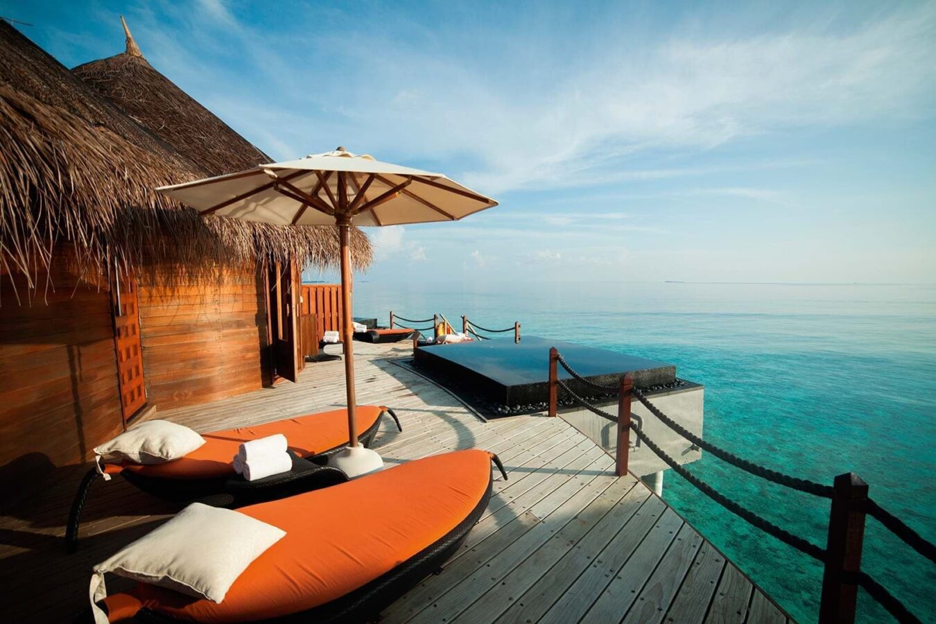 Review - Mimi Spencer Checks in to Constance Halaveli, Maldives