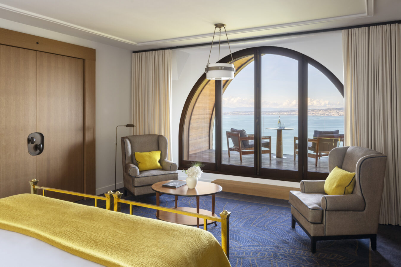 Review - We Check in to Hotel Royal & evianSPA at Evian Resort