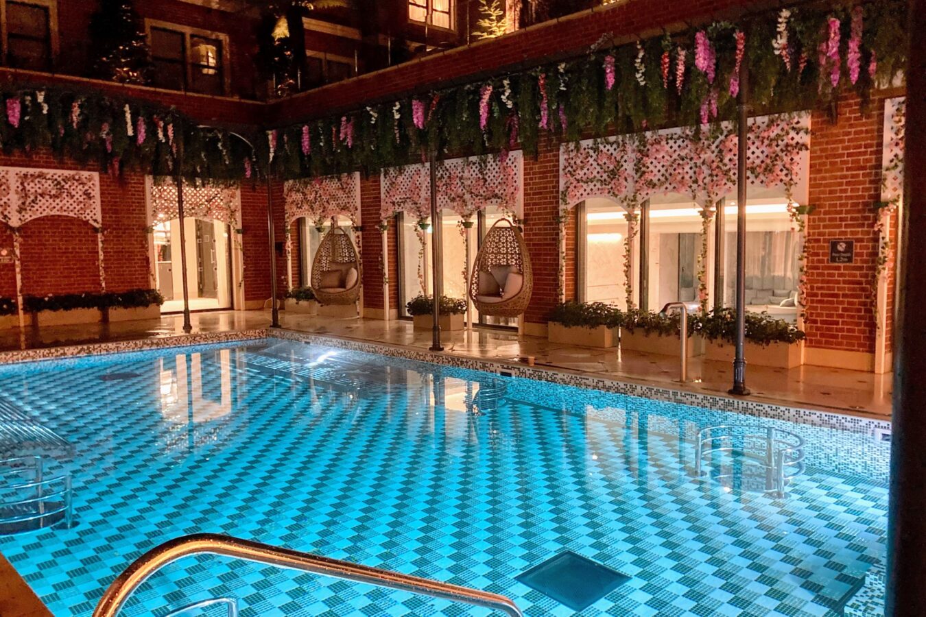 Review - We Check in to Fairmont Windsor Park