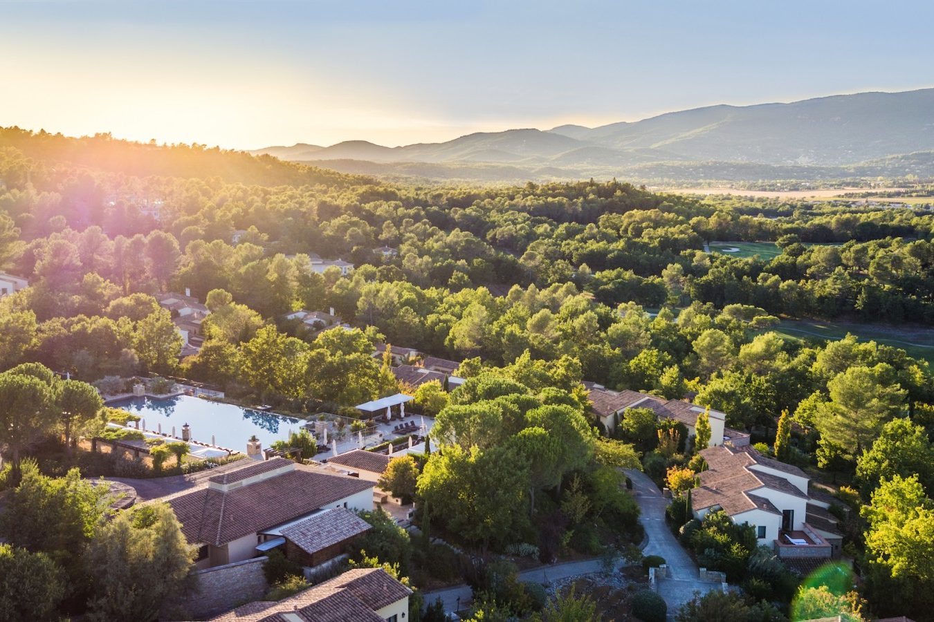 Review - We Check in to Terre Blanche Hotel Spa Golf Resort