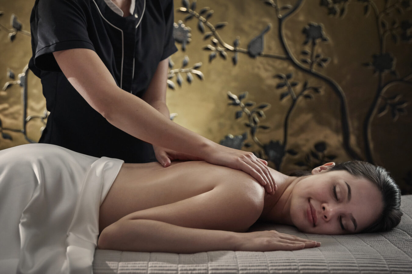 Review - The New Sleep Treatment at Mandarin Oriental Hyde Park, London